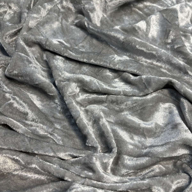 02042210-3261