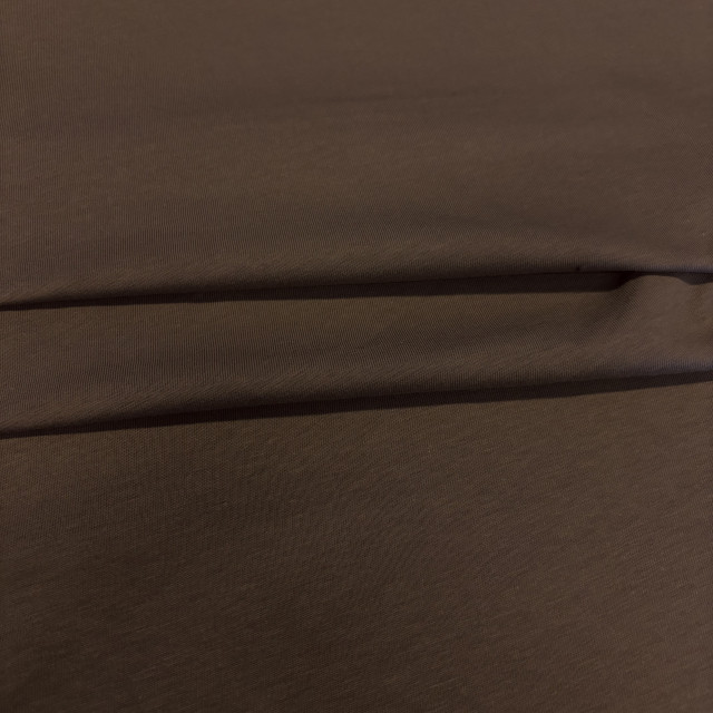 020822120-2556