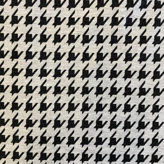 020822163-16709