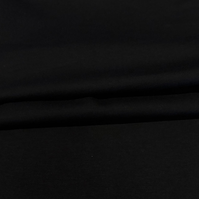 020822225-83