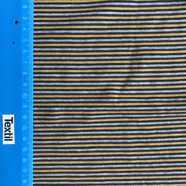021021106-16704