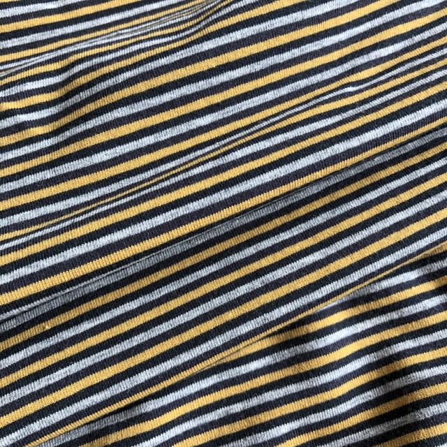 021021106-16704