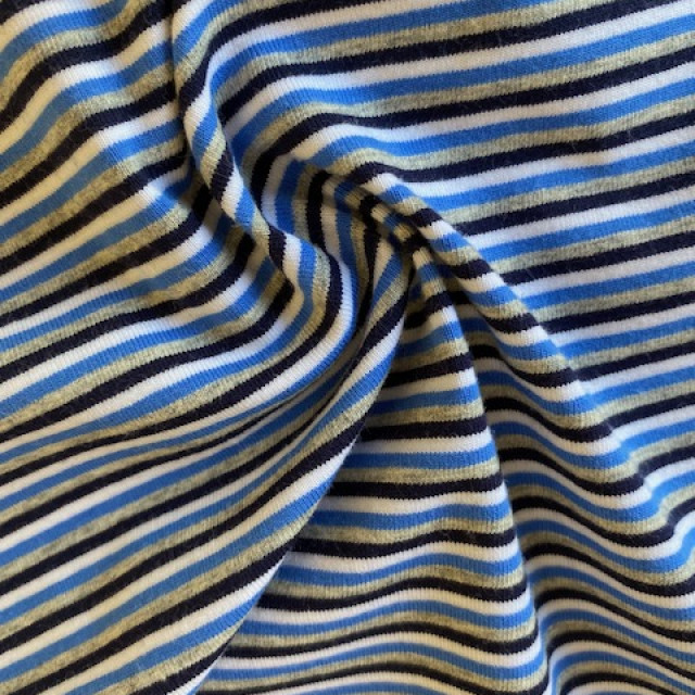 021021106-17672