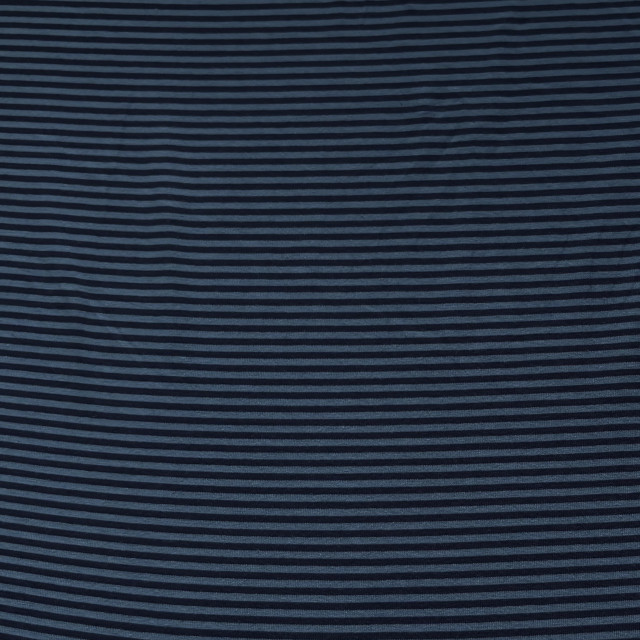021021106-19869