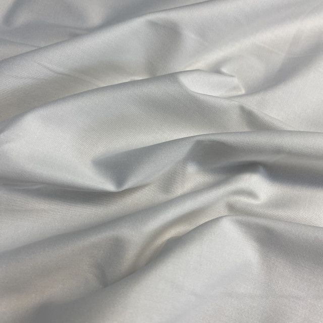 03041101-81