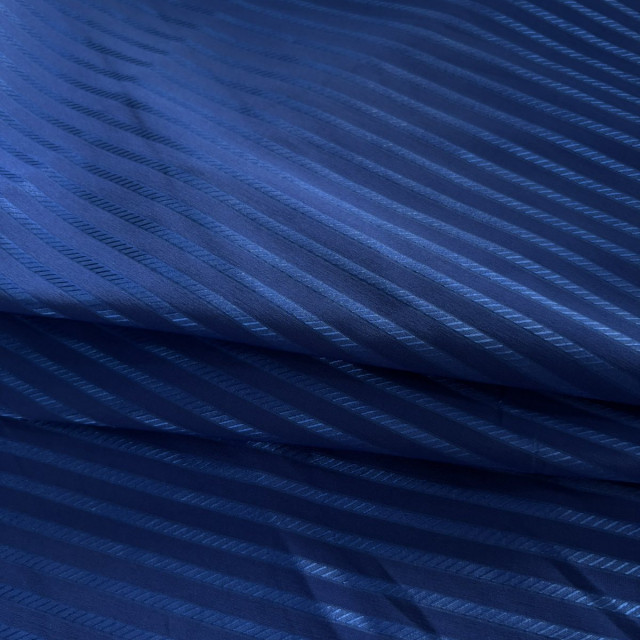 03051104-2889