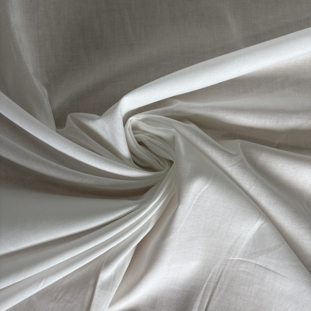 03052131-917