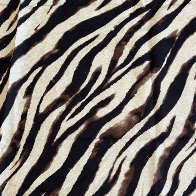 04080024-19694