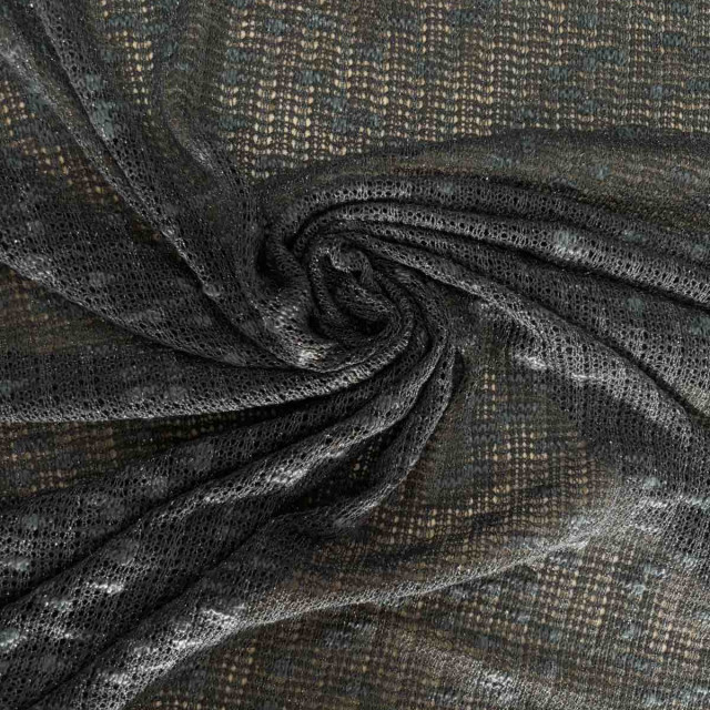 04110052-3895