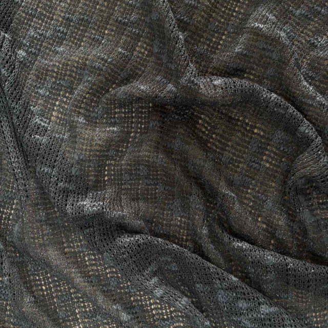 04110052-3895