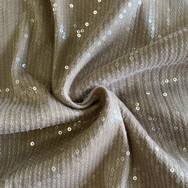 04130178-8369
