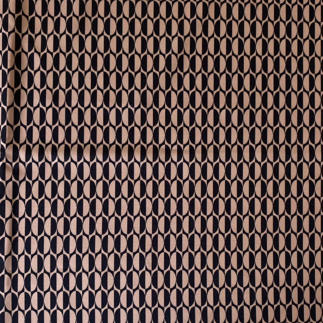 05021233-18470