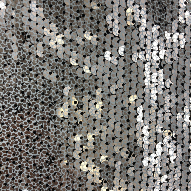 05052282-13445