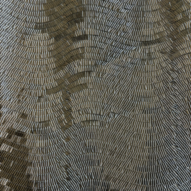 05052341-3261
