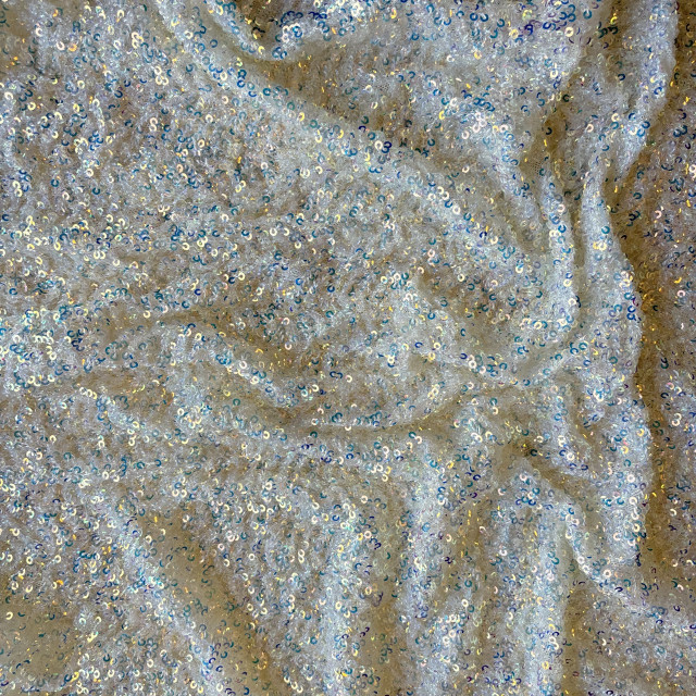 05052347-18905