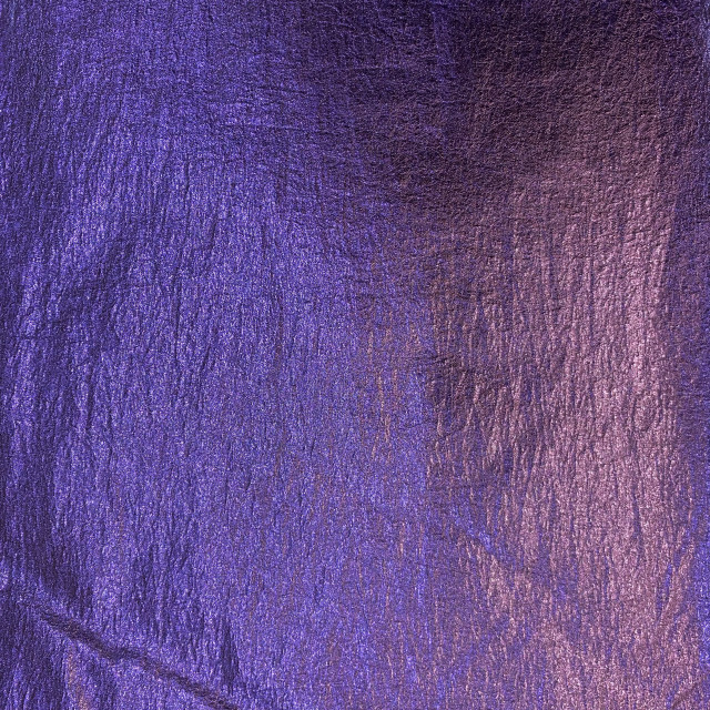 050982215-16000