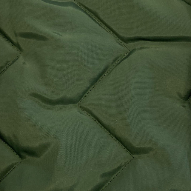 050982229-15975