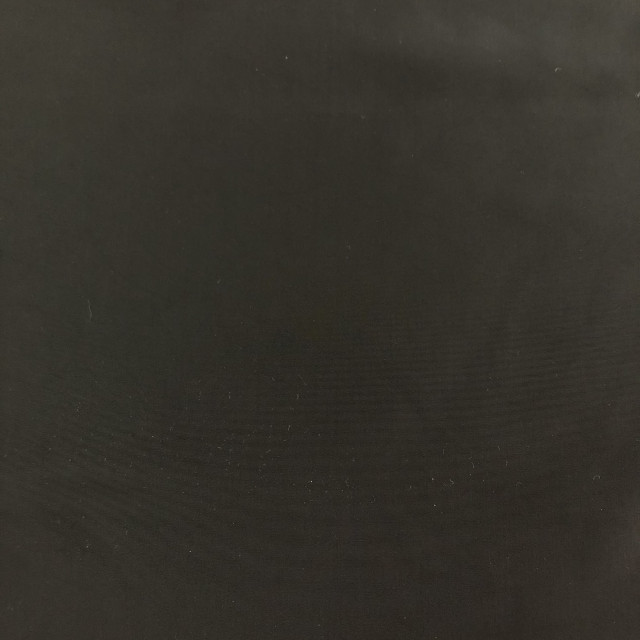 050982233-83