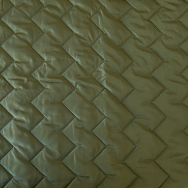 050982264-17524