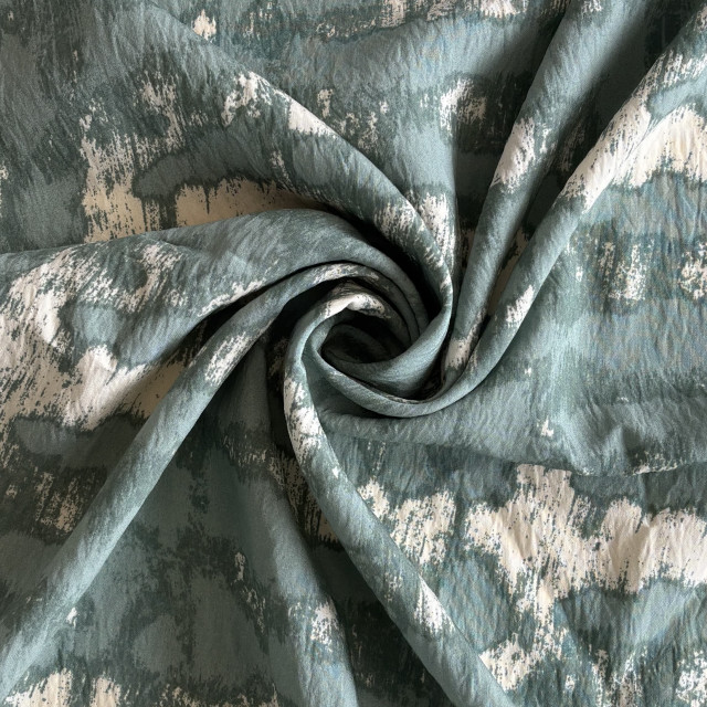 060223006-16374