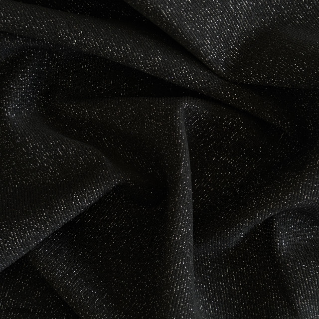 060223008-710