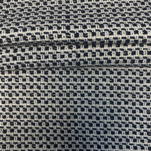 060522293-11281