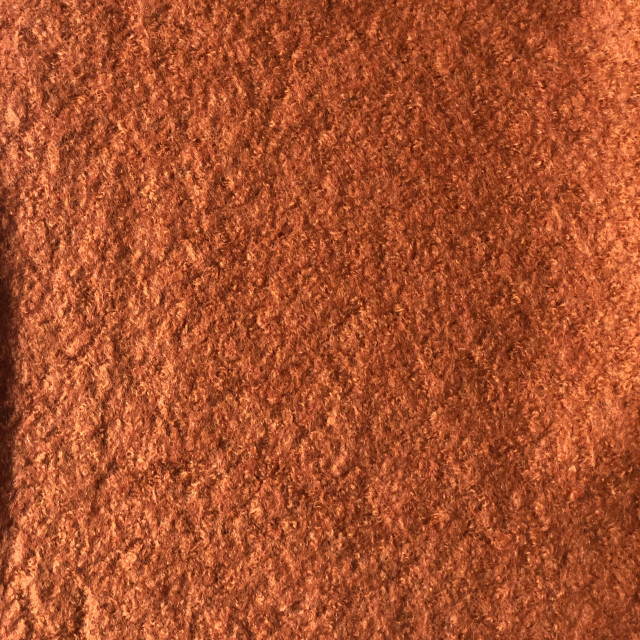 060522306-3744
