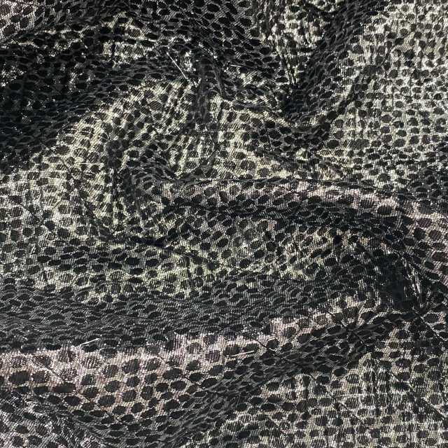 06104413-13208