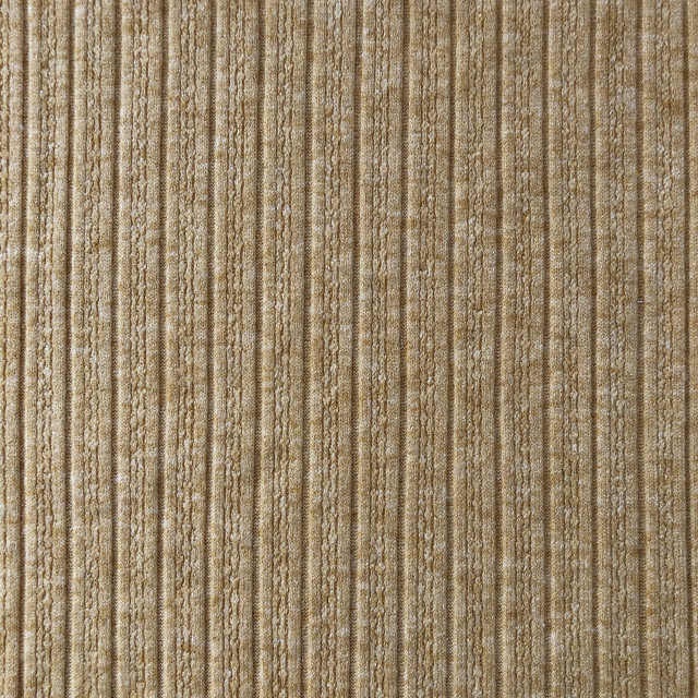 06104431-779