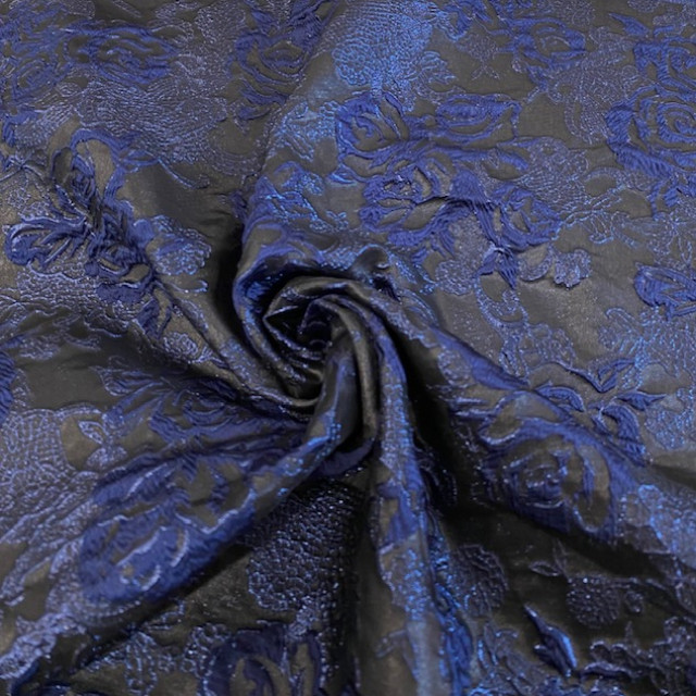 06104447-17794