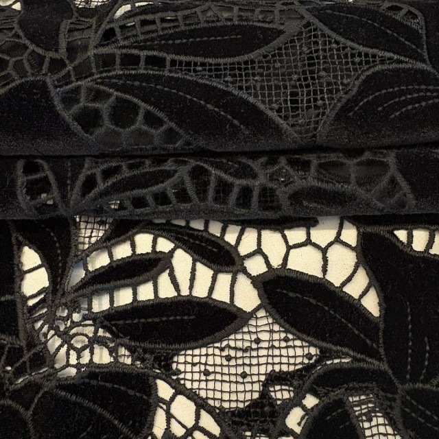 06104542-19928
