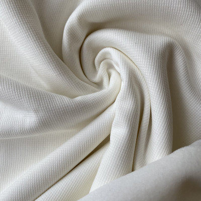 FUTER XT-02152 LYOCELL BONDED FUR WHITE OFF