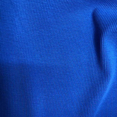 RENDER FUTER FRENCH BLUE širine 1.1 m, gramaže 316 g/m2. Elastični pamučni render za futer, rebraste strukture, za izradu ranfli.