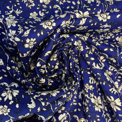 KEPER STRECH SATEN PRT DSN # FLOWERS # ROYAL WHITE