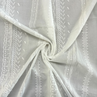 KOSULJAR CO EMB 92550 DSN # GEOMETRIC # WHITE OFF