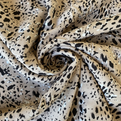 KOSULJAR VIS CHALIS DGT PRT DSN # S ANIMAL # BLACK BEIGE