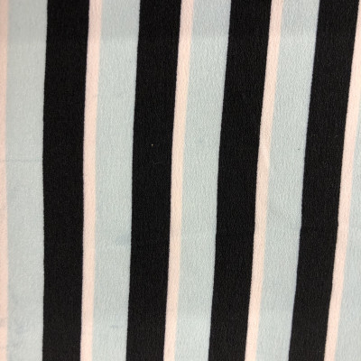 KOSULJAR S DULL CREP PRT DSN # STR # L BLUE