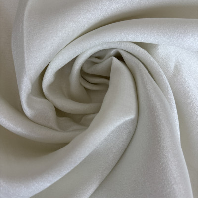KOSULJAR V SATEN CREP WHITE OFF