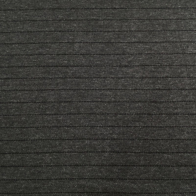 JQD KNIT VIS NINA STRS D GRAY BLACK širine 1.6 m, gramaže 297 g/m2. Dezenirana viskozna žakard tkanina, mekana I prijatna, sezona jesen zima.