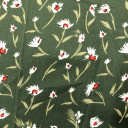 06012179-15638 - KOSULJAR S ANDREA PRT S FLOWERS GREEN WHITE širine 1.5 m, gramaže 96 g/m2. Elegantan satenizirani košuljarac sa printom, za haljine, bluze.